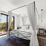 Villa In Croatia Near The Adriatic Coast Bužinija