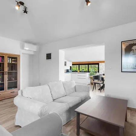 Adorable With Private Pool And Terrace